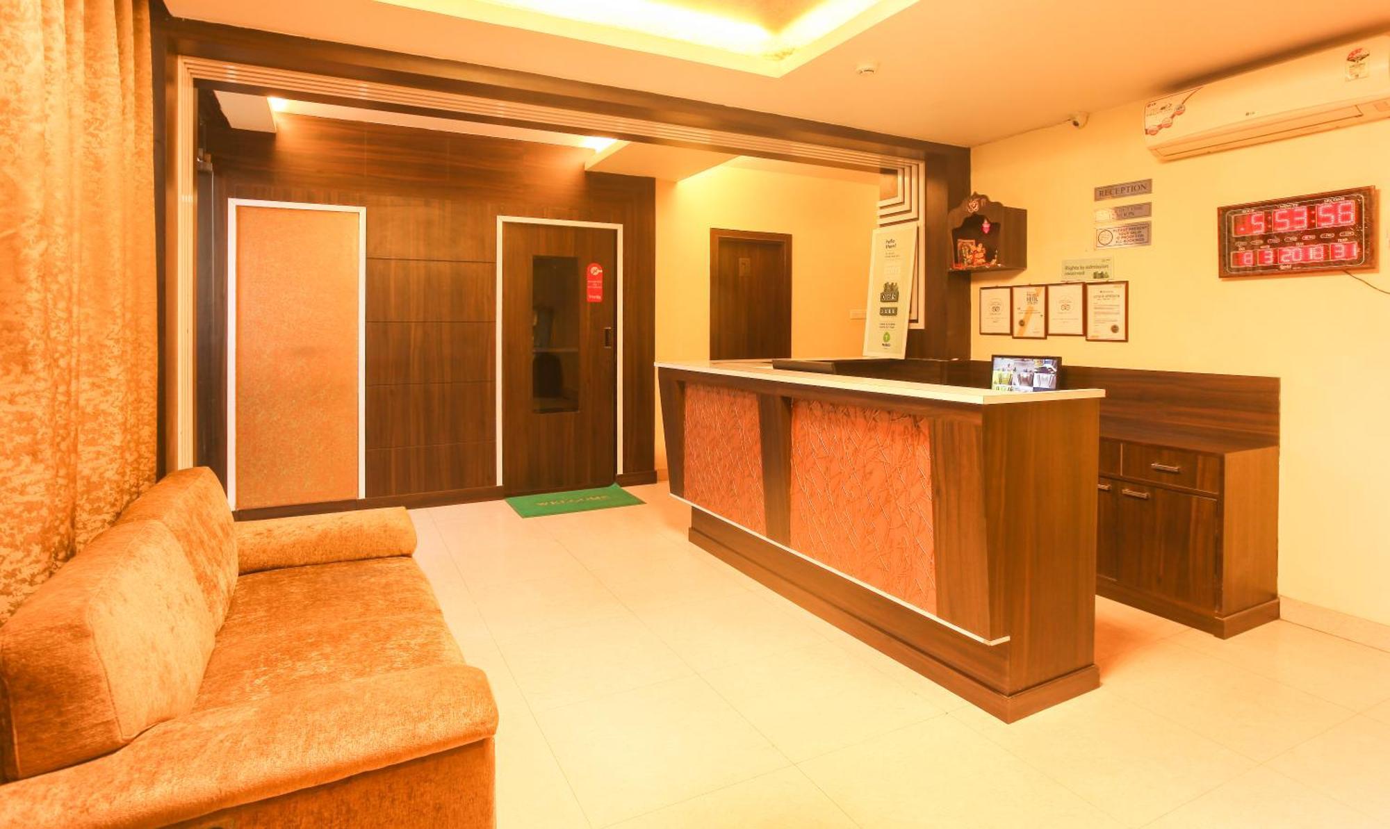 Hotel Janki International 3 Km From Kashi Vishwanath Temple Free Pickup From Railway Station Varanasi Luaran gambar