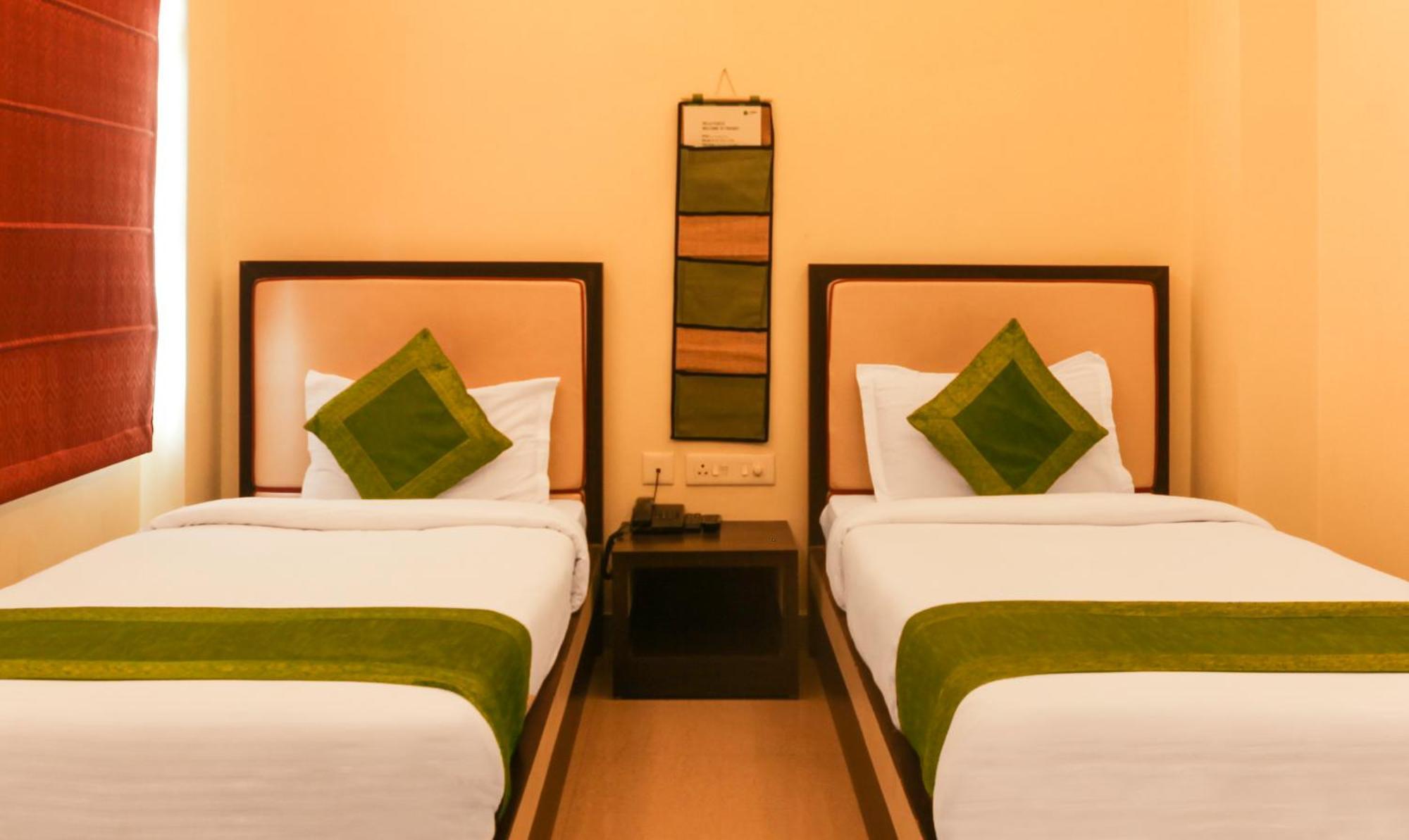 Hotel Janki International 3 Km From Kashi Vishwanath Temple Free Pickup From Railway Station Varanasi Luaran gambar